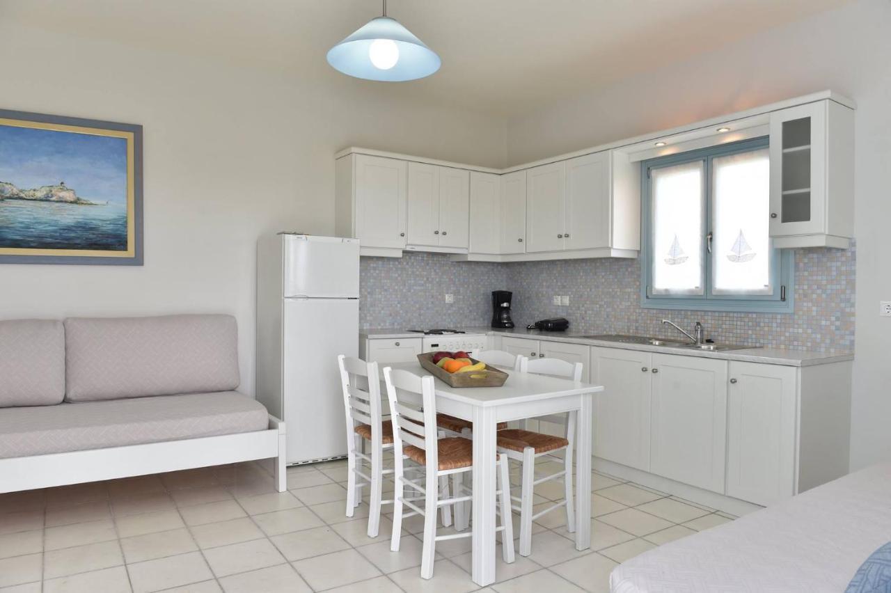 Tonia Apartments Paros Хриси-Акти Экстерьер фото