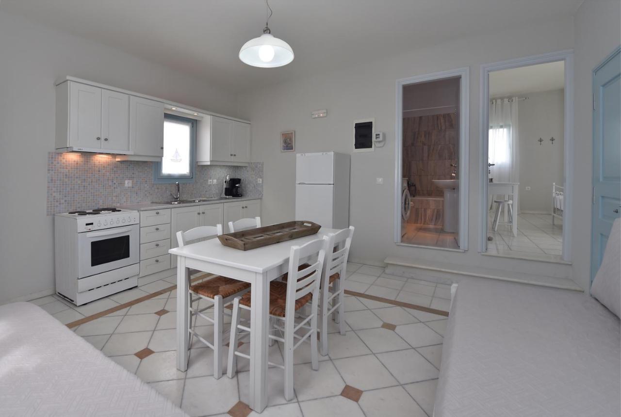 Tonia Apartments Paros Хриси-Акти Экстерьер фото