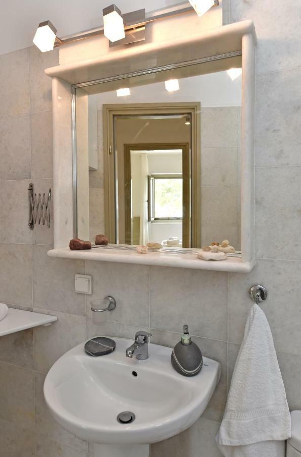 Tonia Apartments Paros Хриси-Акти Экстерьер фото