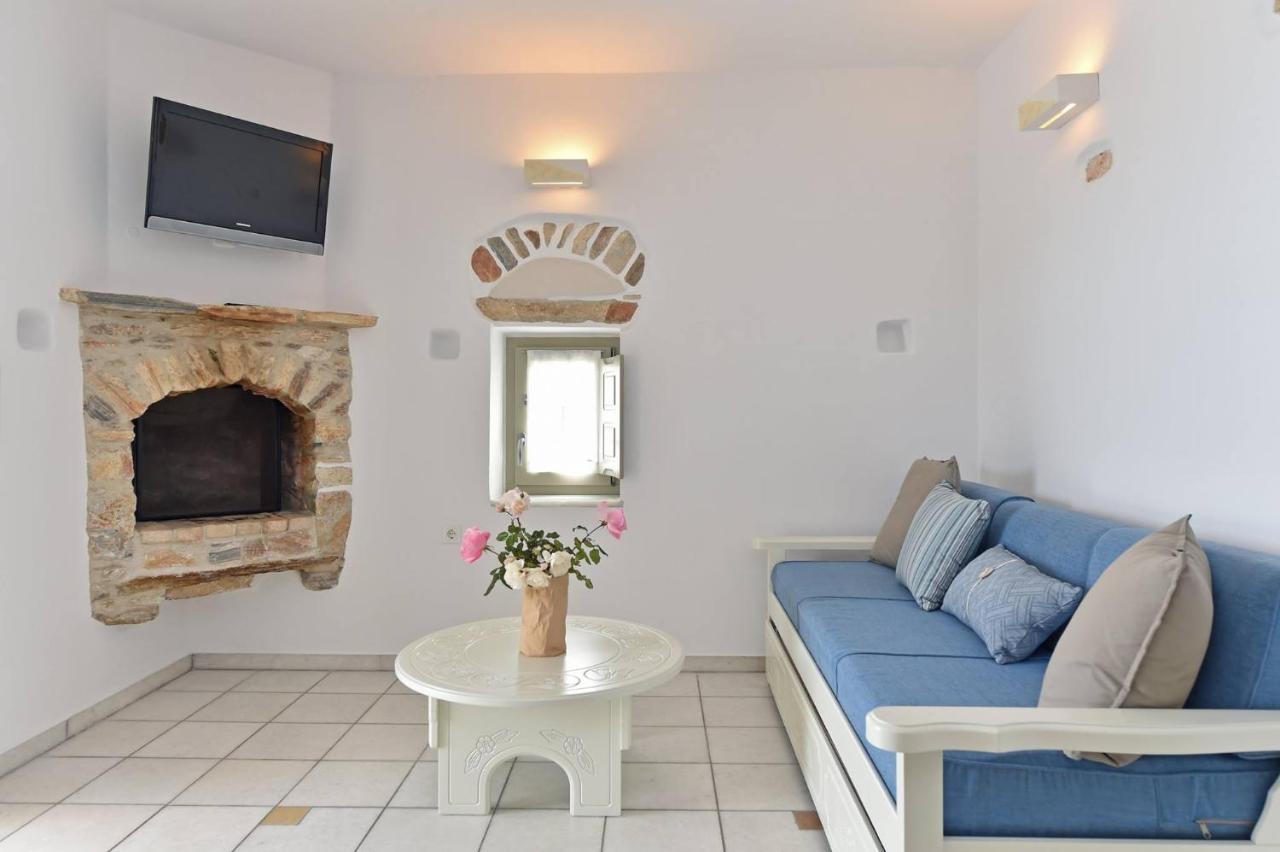 Tonia Apartments Paros Хриси-Акти Экстерьер фото